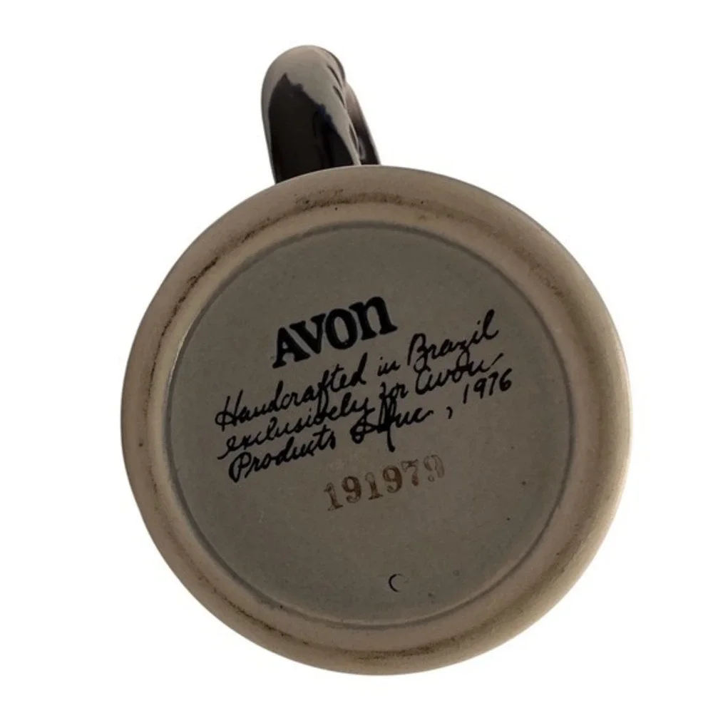 Avon 1976 Handcrafted Brazil Mtn Goat Alaska Moose Ceramic Beer Stein Pewter Lid